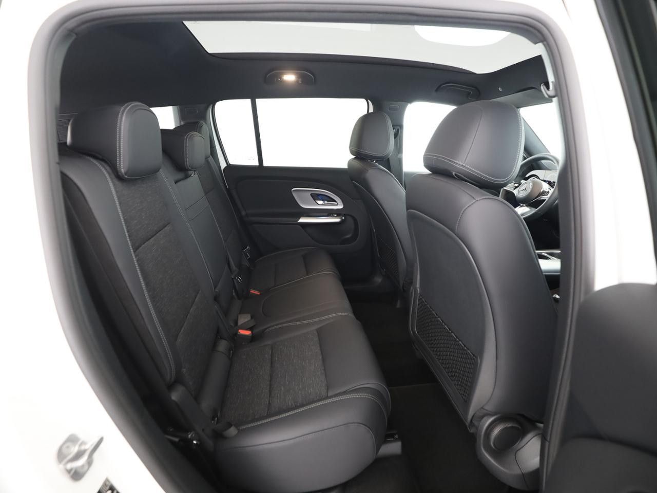 Mercedes-Benz GLB – Bild 14
