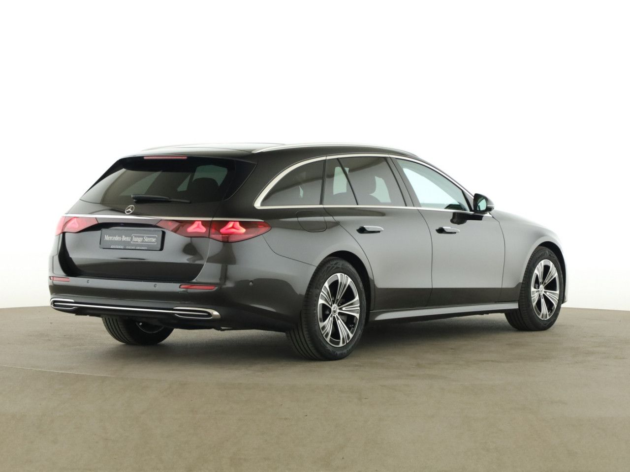 Mercedes-Benz E-Klasse – Bild 6