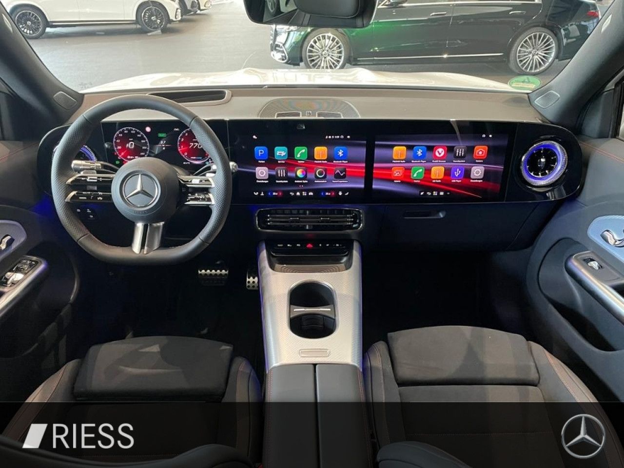Mercedes-Benz GLB – Bild 12