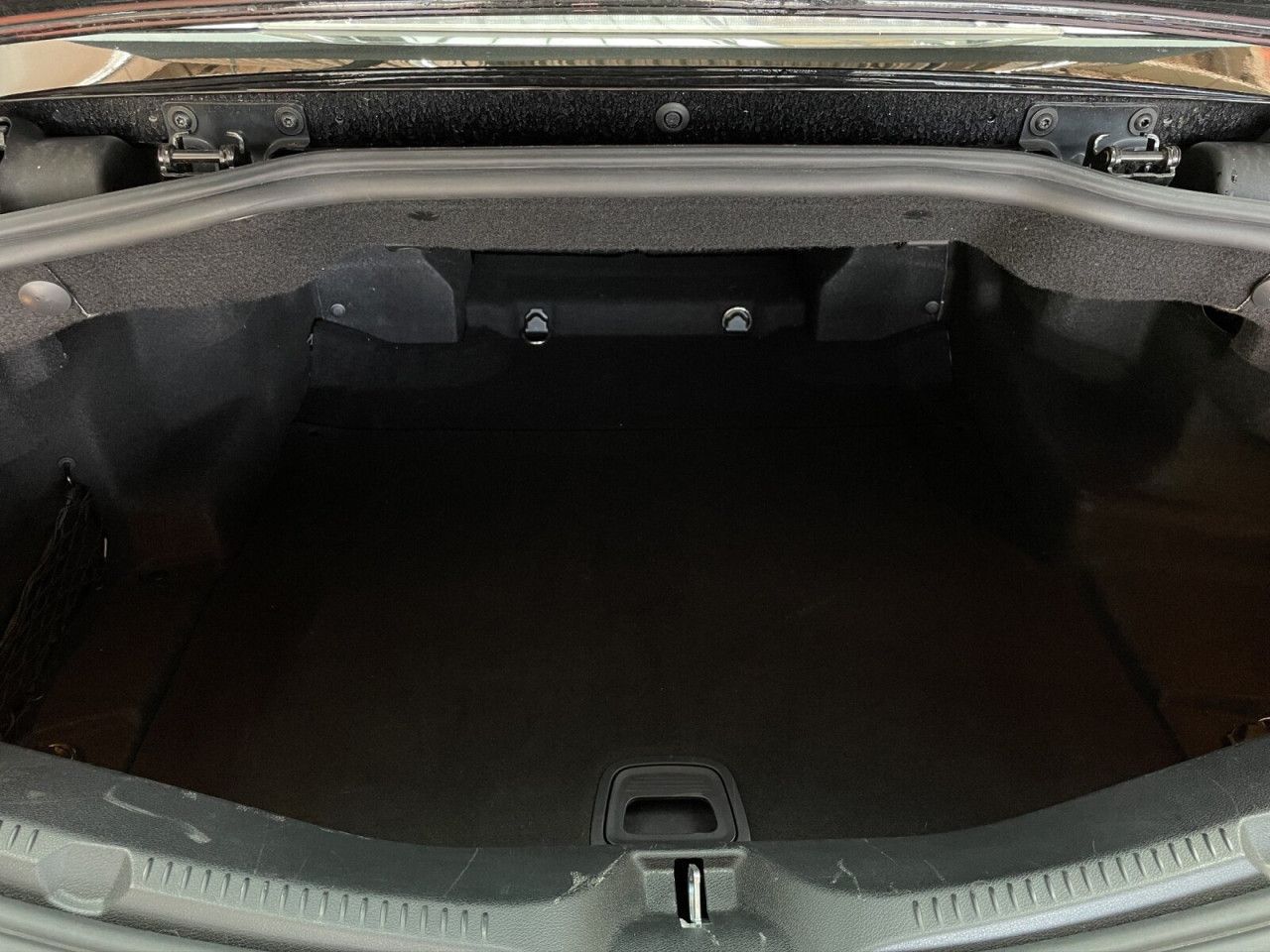 Mercedes-Benz E-Klasse – Bild 16