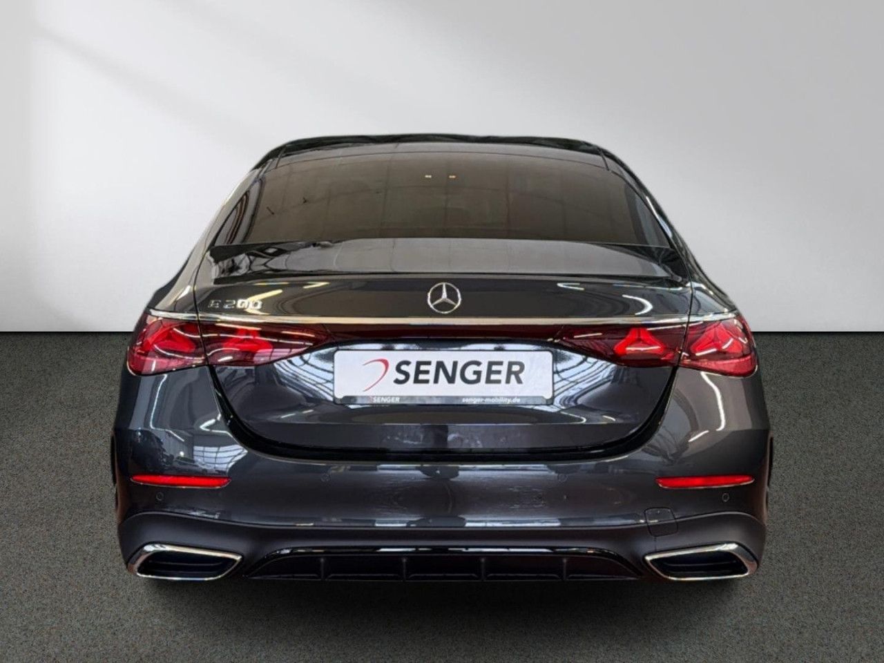 Mercedes-Benz E-Klasse – Bild 10