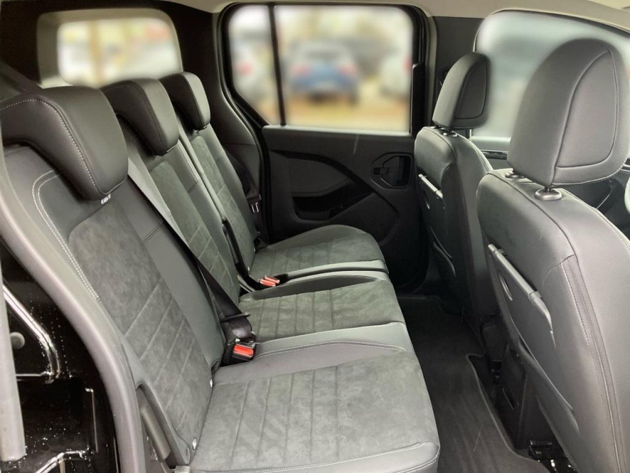 Fahrzeugbild 12 / 19