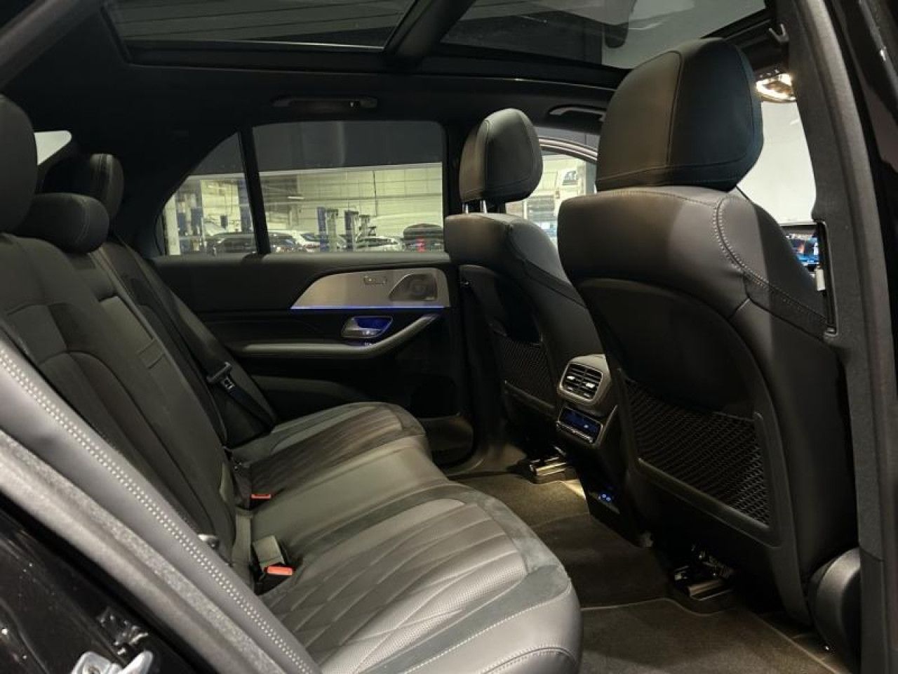 Photo du v&eacute;hicule 18 / 18