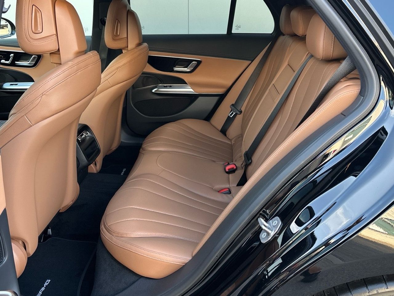 Mercedes-Benz E-Klasse – Bild 13