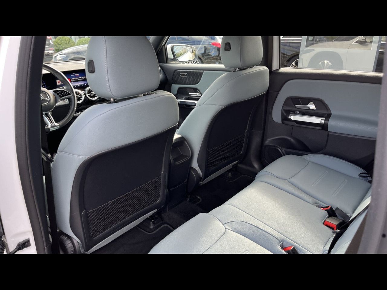 Fahrzeugbild 16 / 30