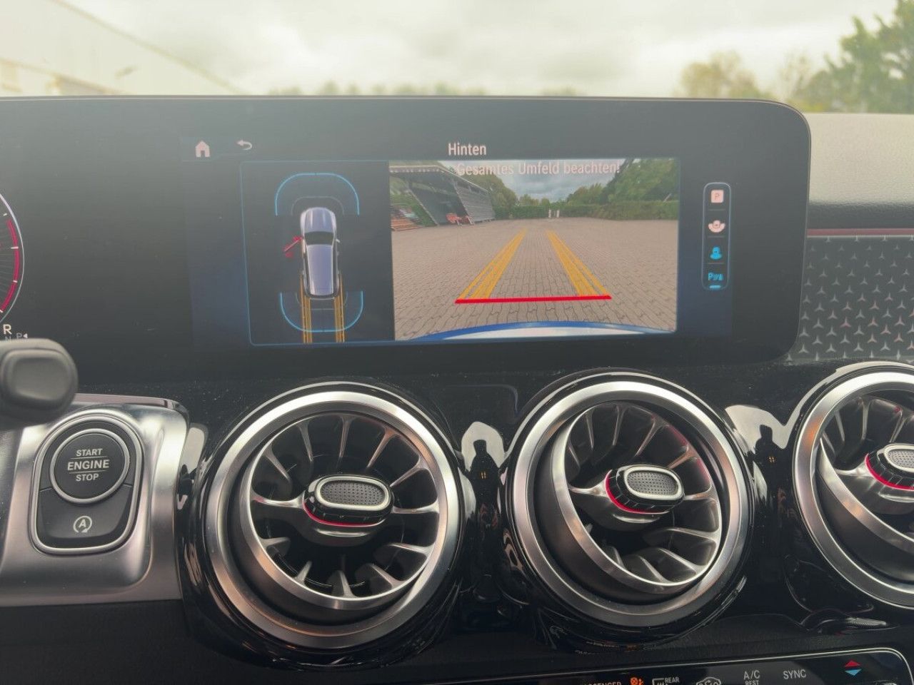 Mercedes-Benz GLB – Bild 15