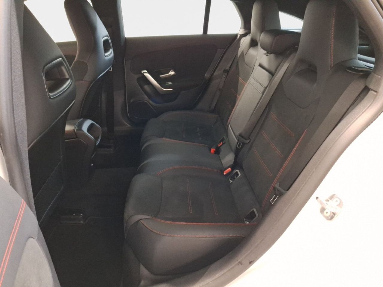 Mercedes-Benz CLA – Bild 15