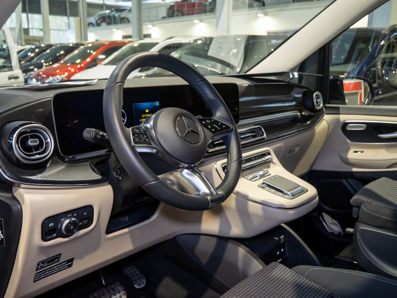Mercedes-Benz Marco Polo – Bild 11