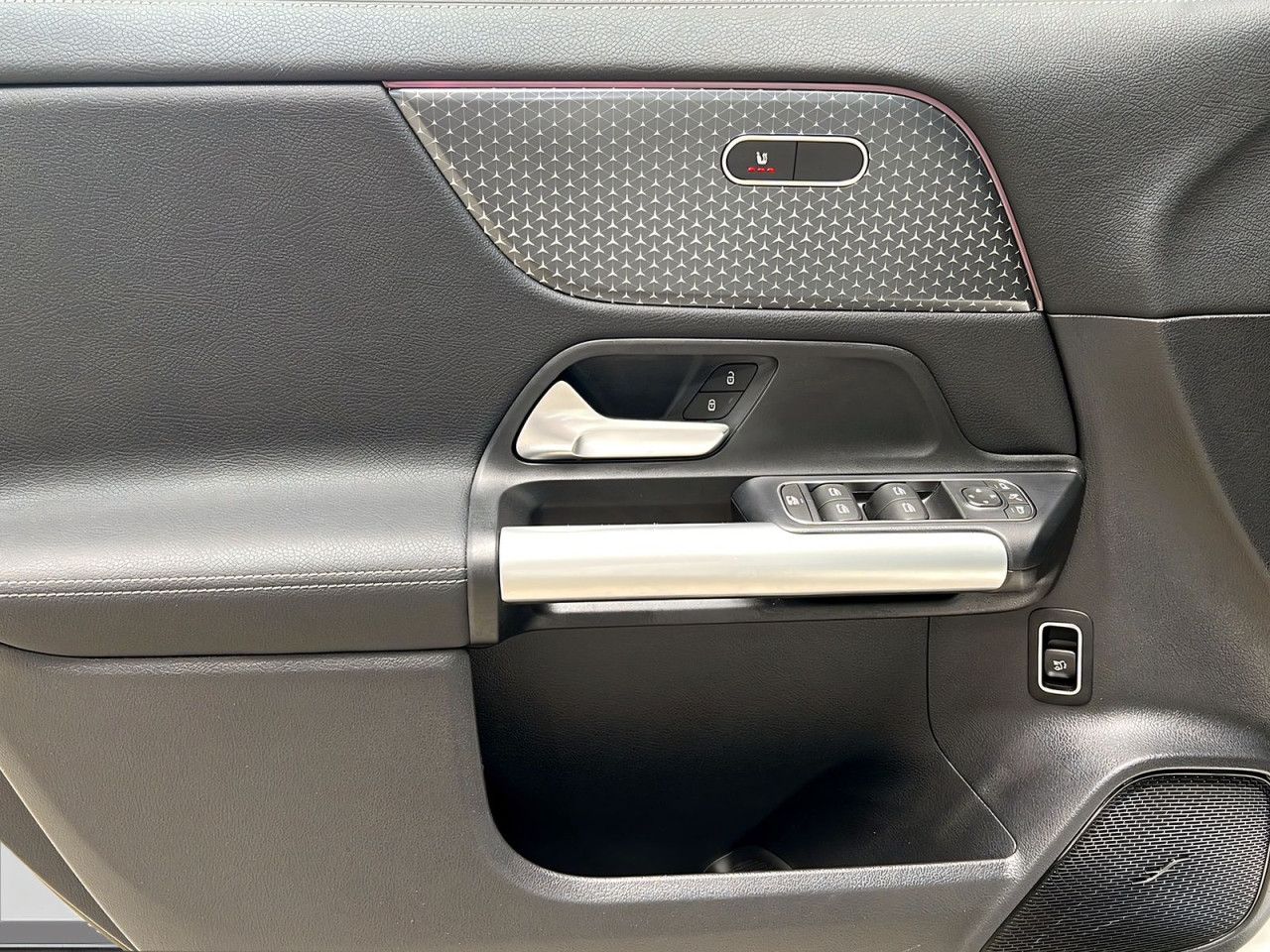 Fahrzeugbild 14 / 19