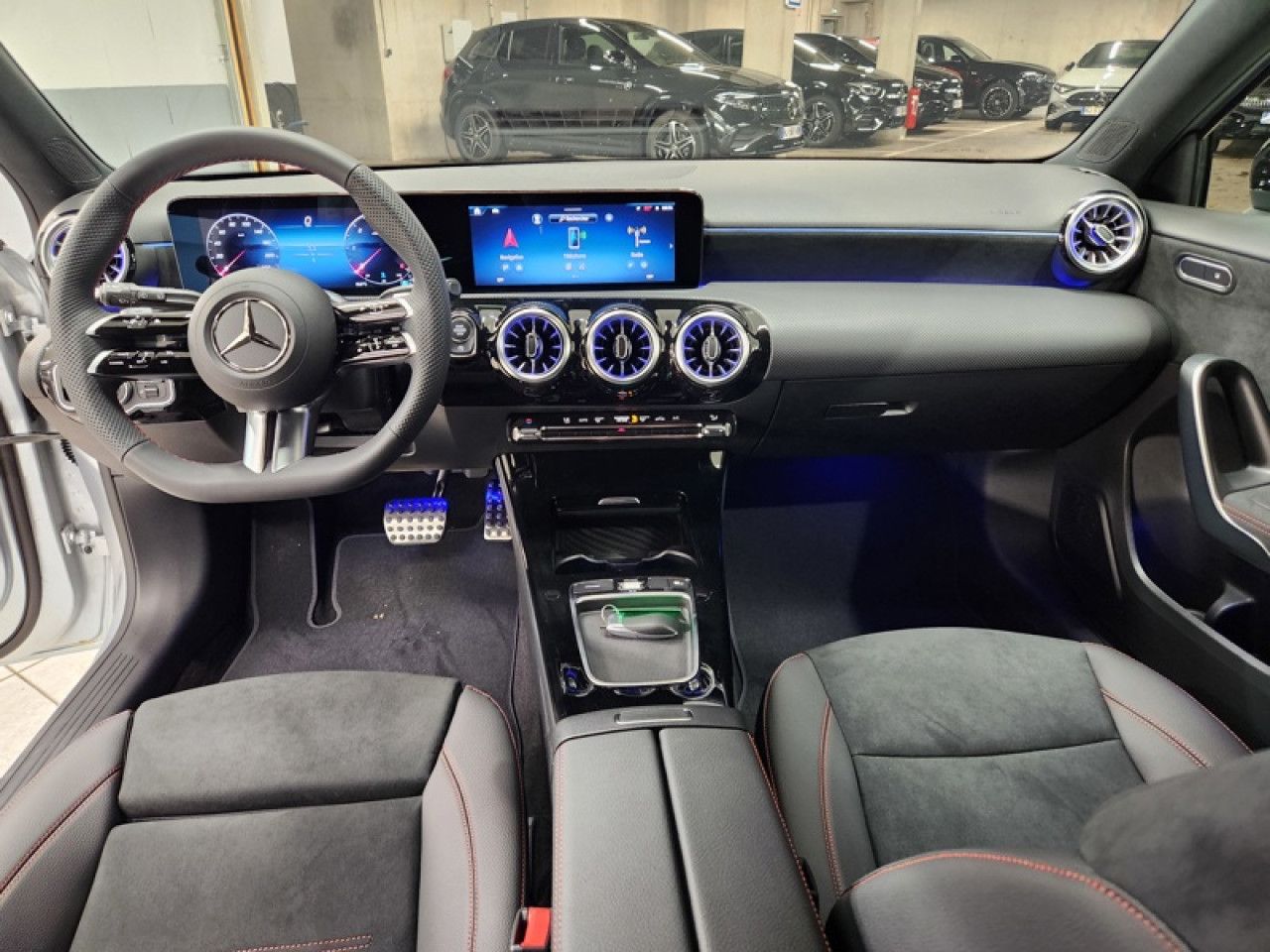 Photo du v&eacute;hicule 11 / 14