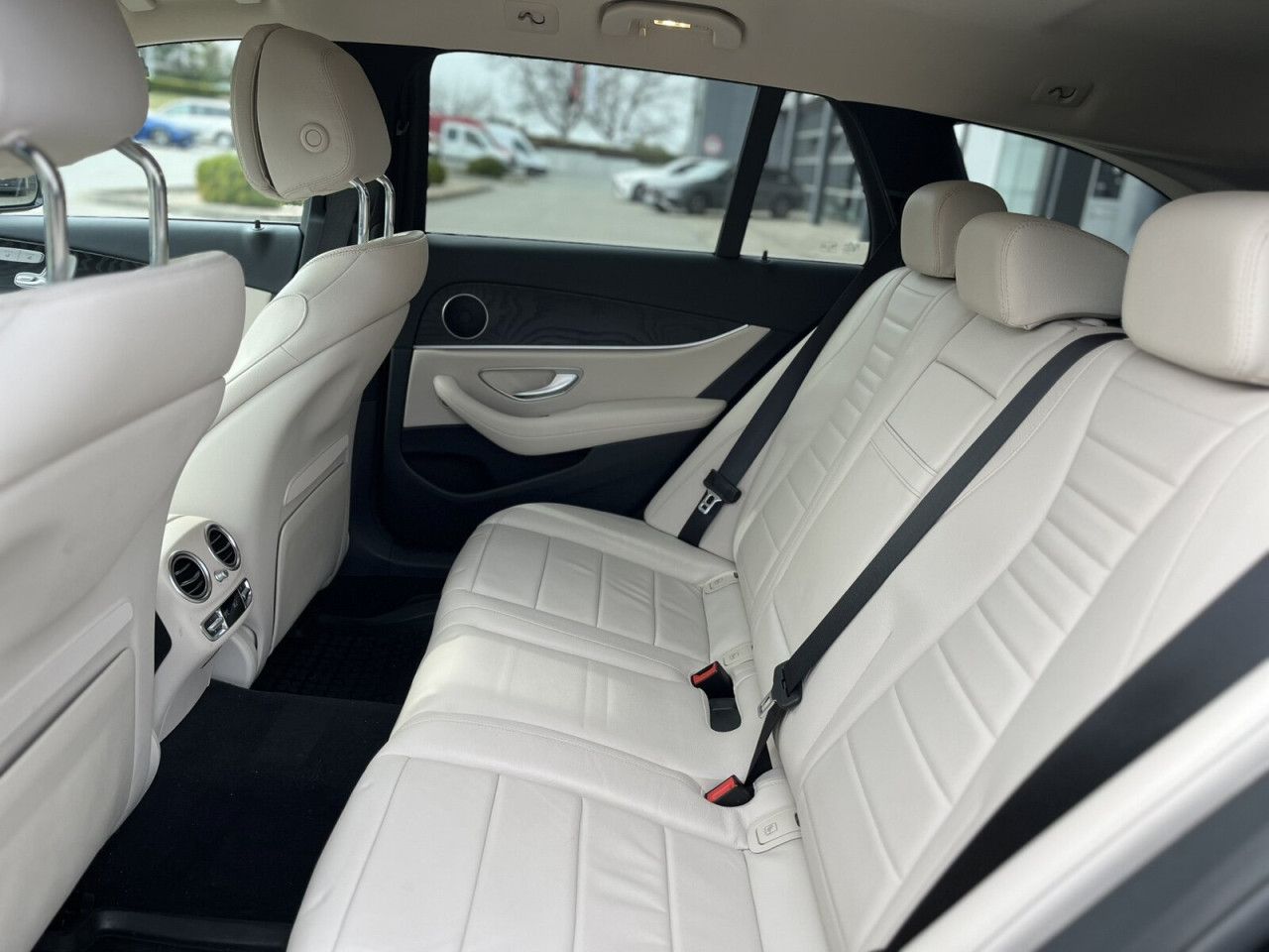 Fahrzeugbild 10 / 26