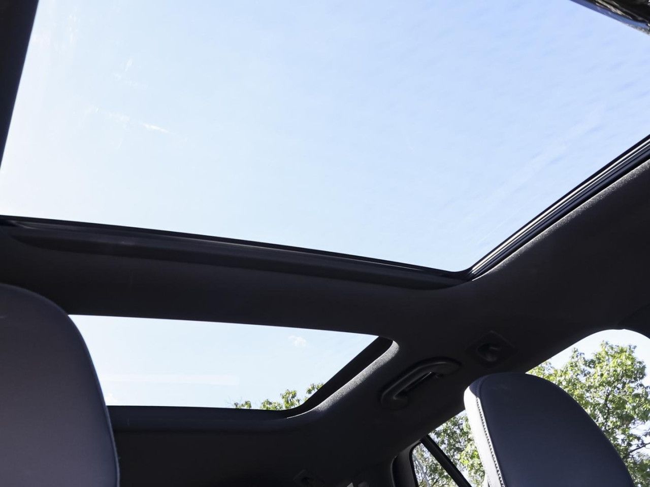 Mercedes-Benz C-Klasse – Bild 12