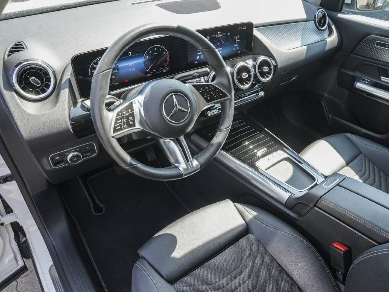 Mercedes-Benz GLA – Bild 11