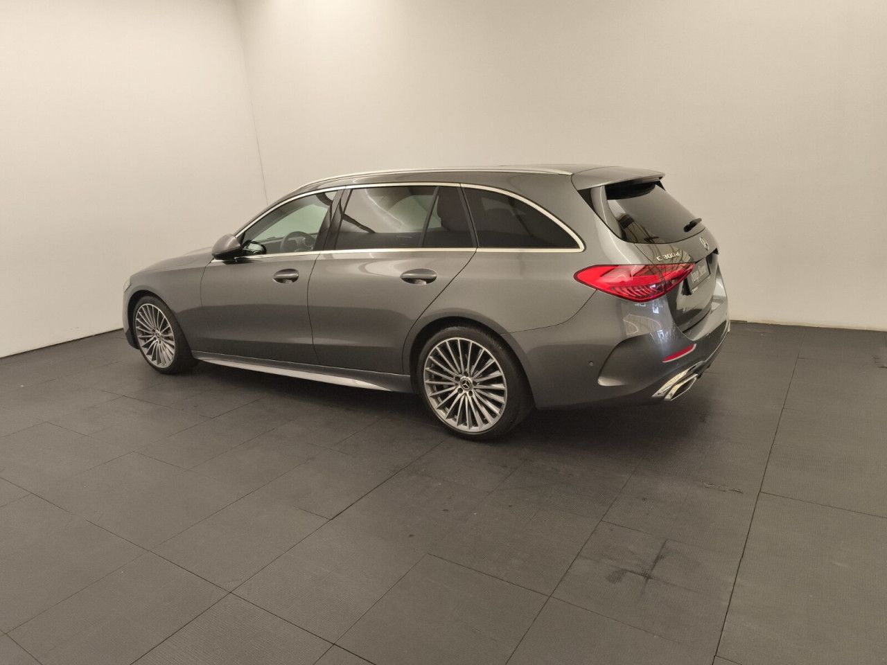 Mercedes-Benz C-Klasse – Bild 8