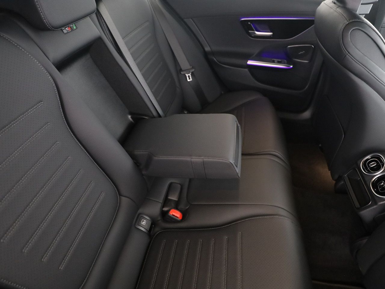 Mercedes-Benz C-Klasse – Bild 21
