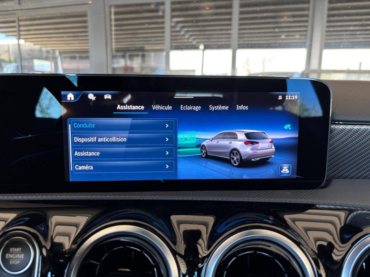 Photo du v&eacute;hicule 17 / 18