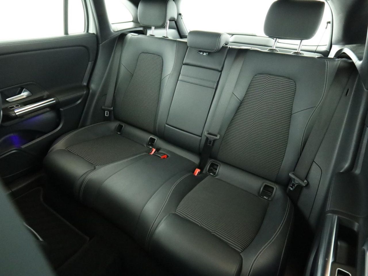 Fahrzeugbild 18 / 25