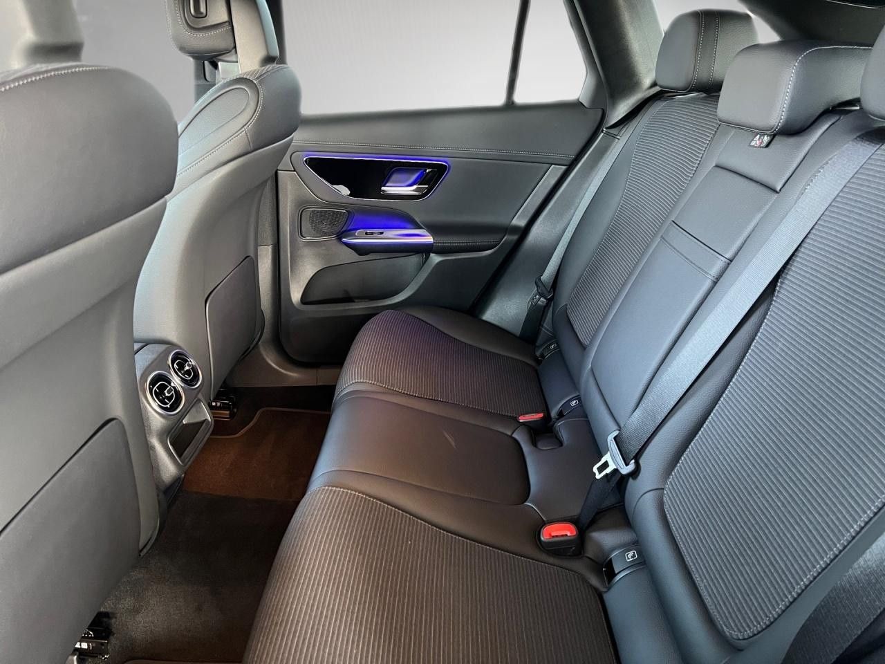 Fahrzeugbild 16 / 25