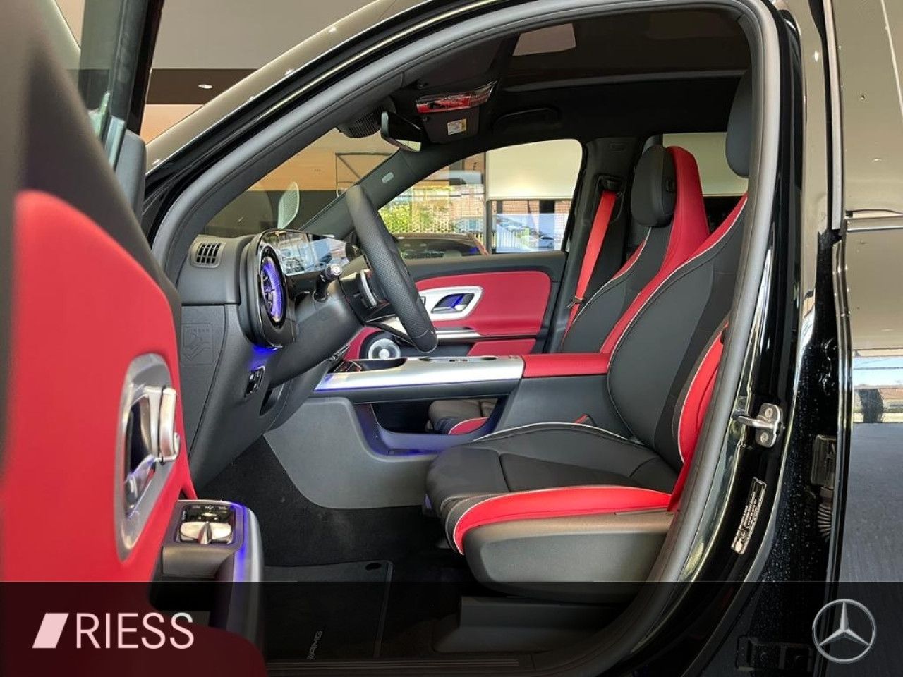 Mercedes-Benz GLB – Bild 2