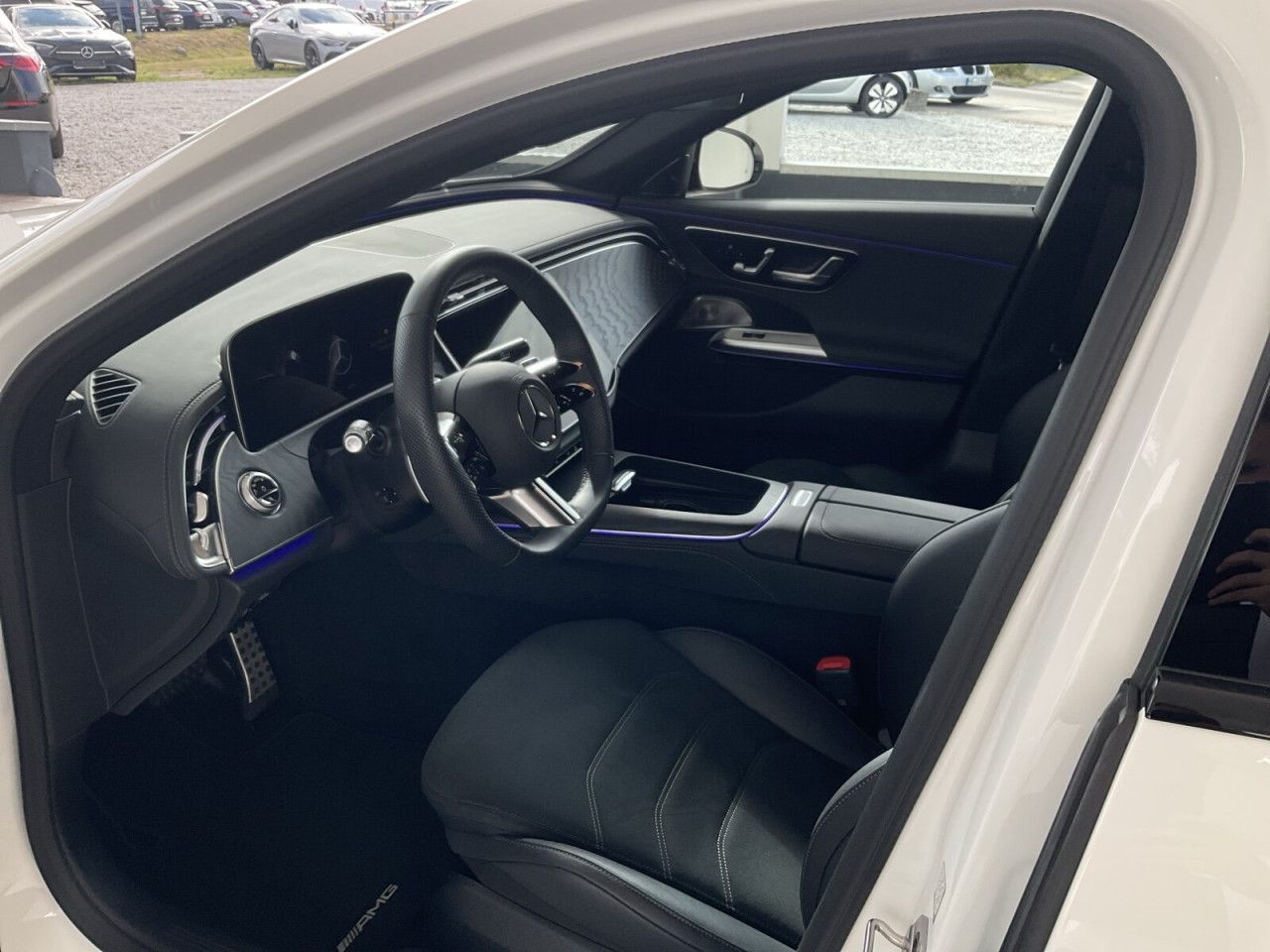Mercedes-Benz E-Klasse – Bild 9