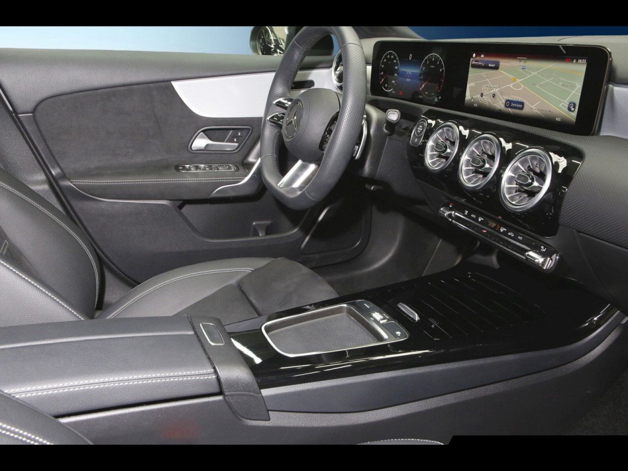 Mercedes-Benz A-Klasse – Bild 8