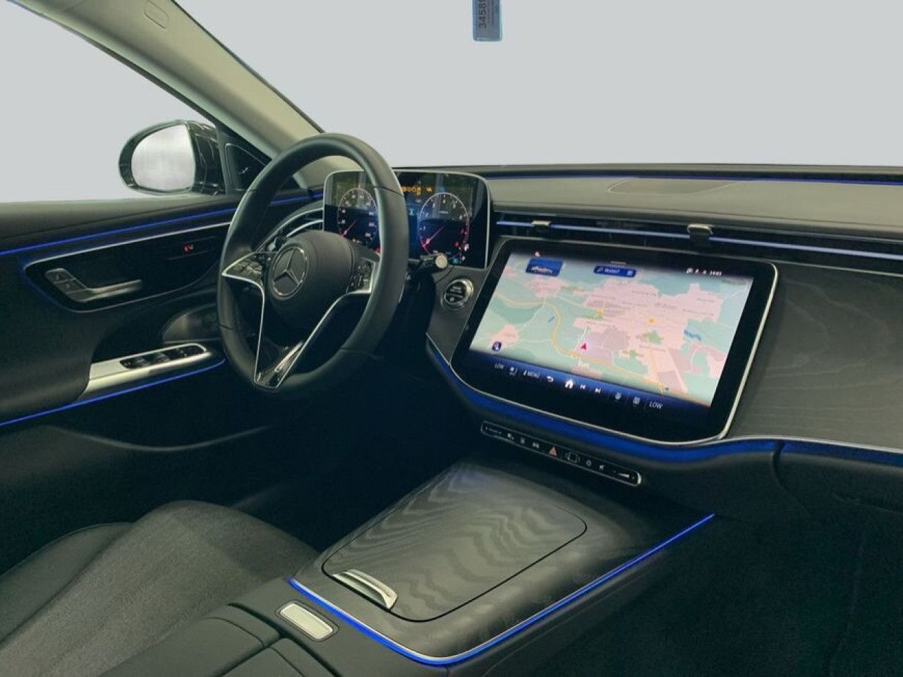 Mercedes-Benz E-Klasse – Bild 15