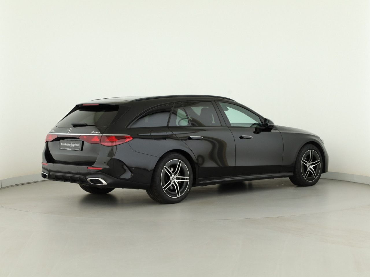 Mercedes-Benz E-Klasse – Bild 6