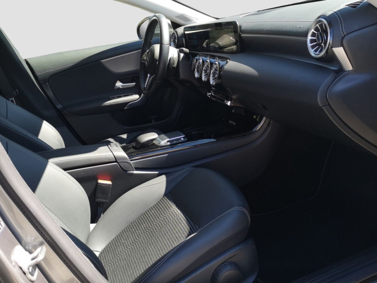 Fahrzeugbild 15 / 19