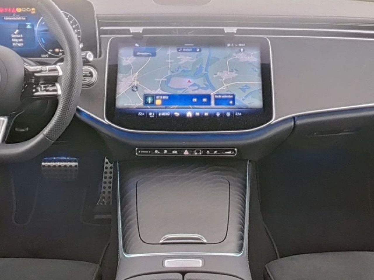 Mercedes-Benz E-Klasse – Bild 11