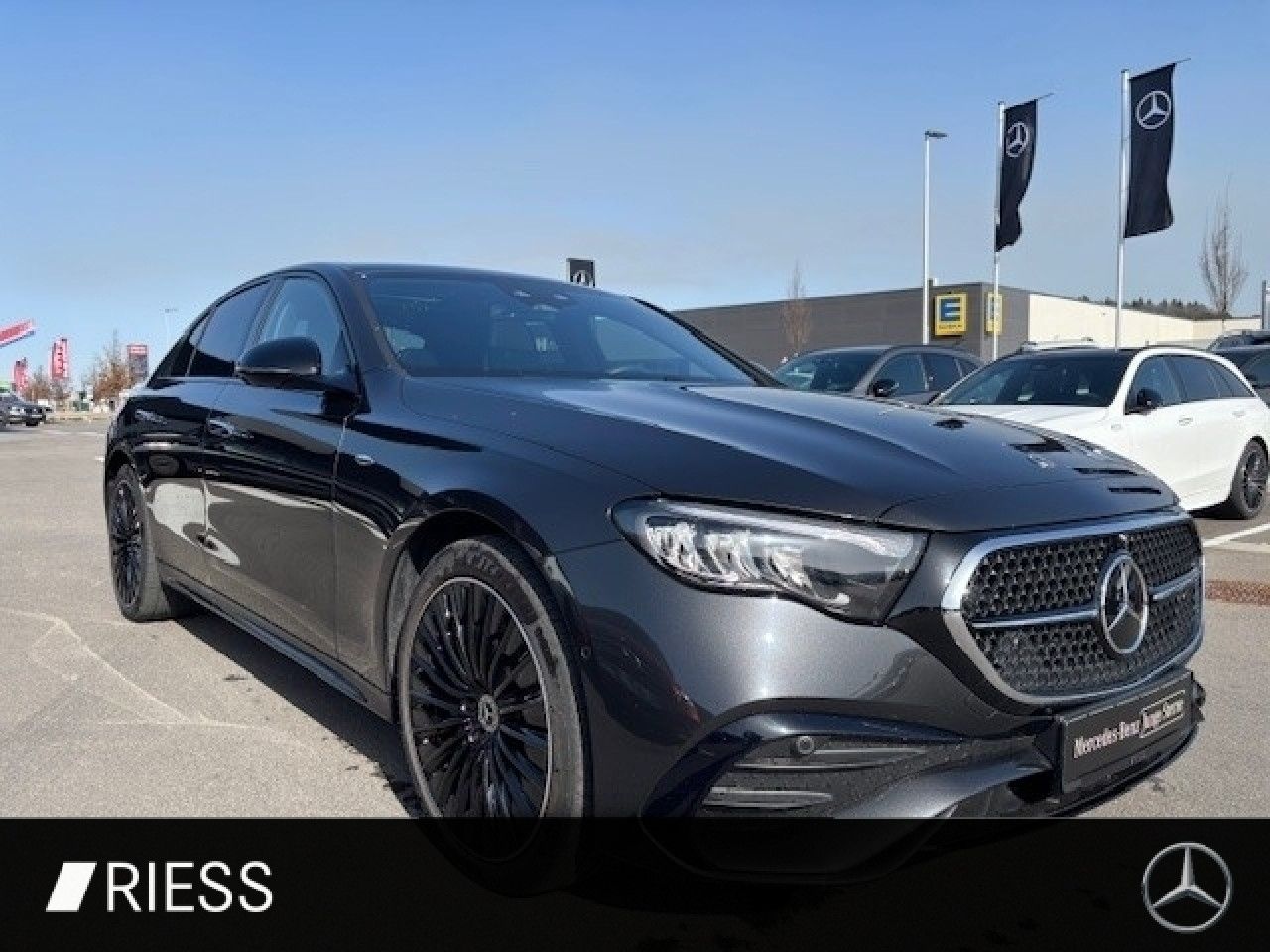 Mercedes-Benz E-Klasse – Bild 7