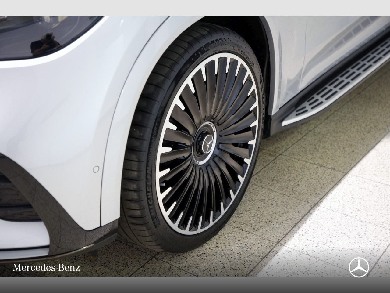 Mercedes-Benz EQE SUV – Bild 3