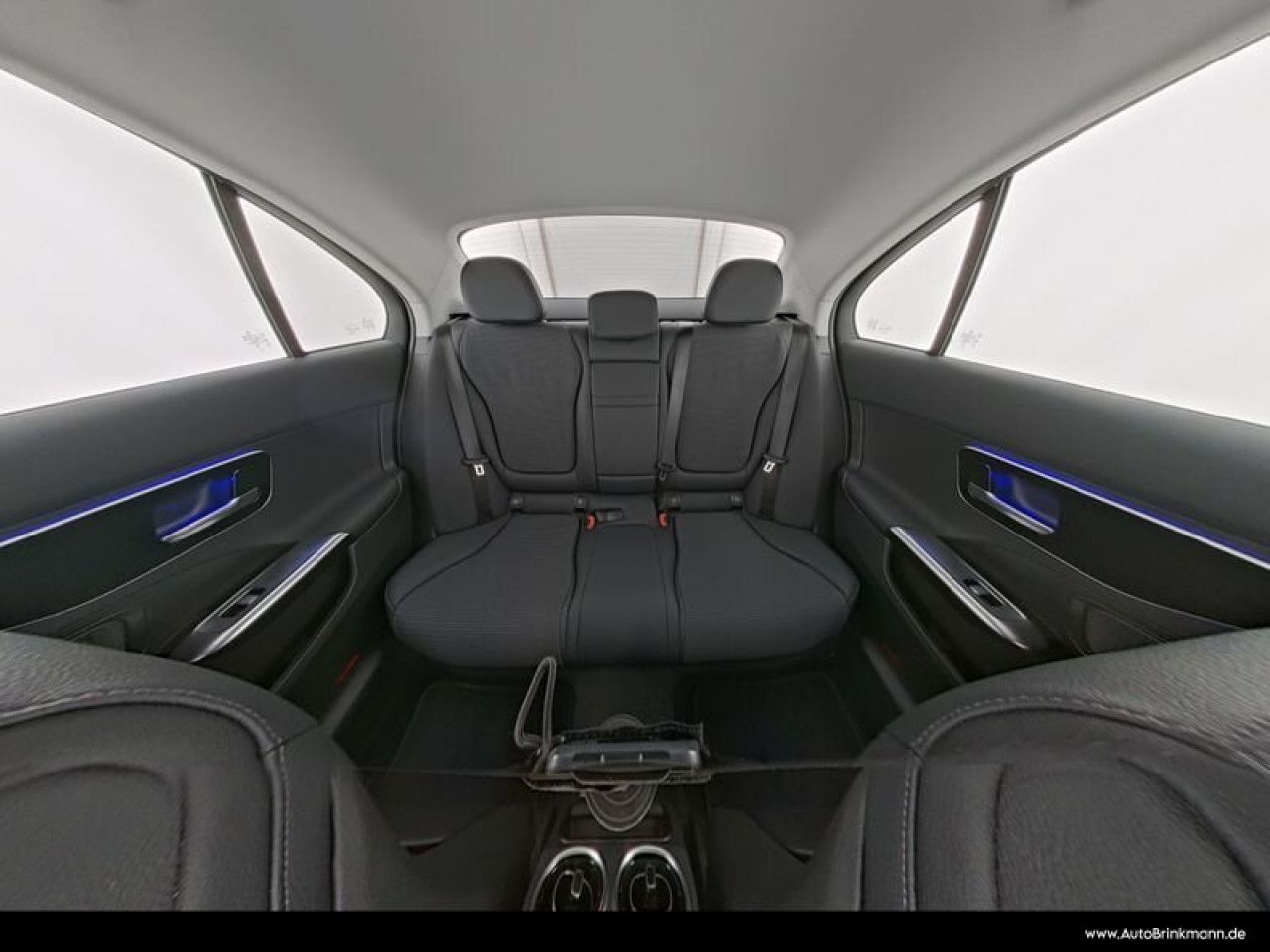 Mercedes-Benz C-Klasse – Bild 8