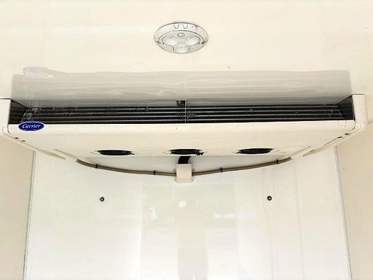 Vehicle image 8 / 15