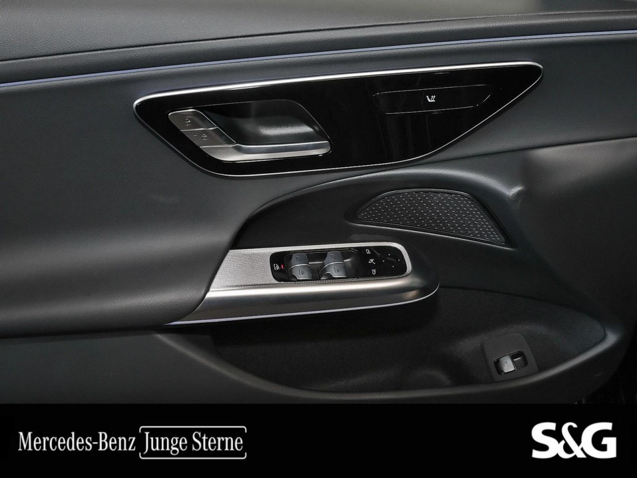 Mercedes-Benz E-Klasse – Bild 12