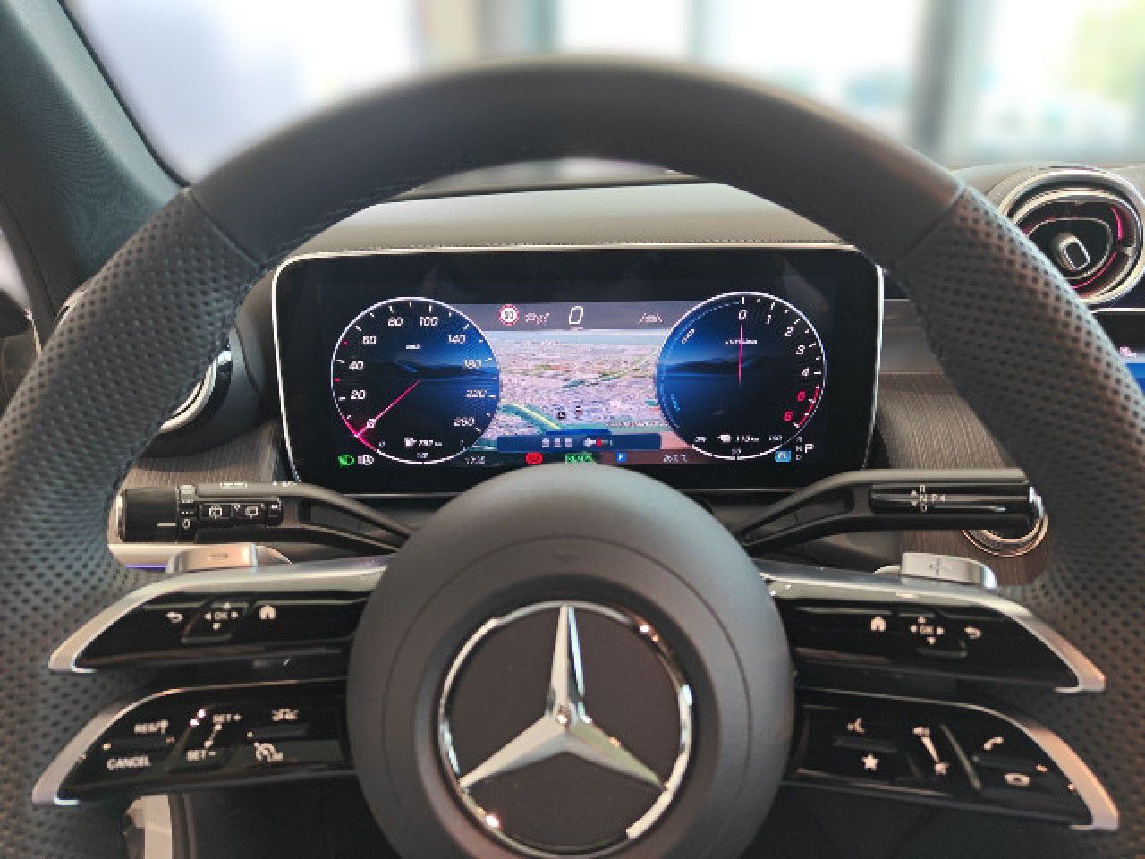 Mercedes-Benz GLC – Bild 7