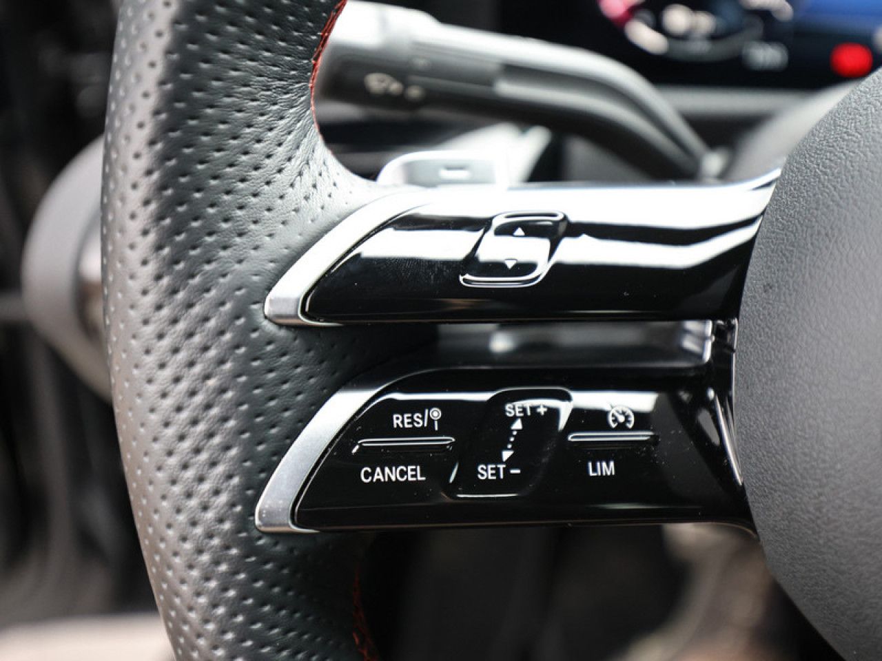 Fahrzeugbild 18 / 24