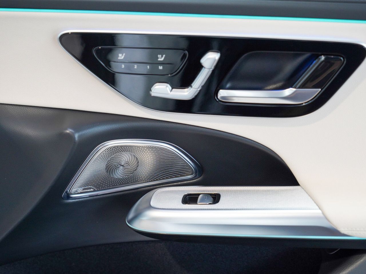 Mercedes-Benz E-Klasse – Bild 15