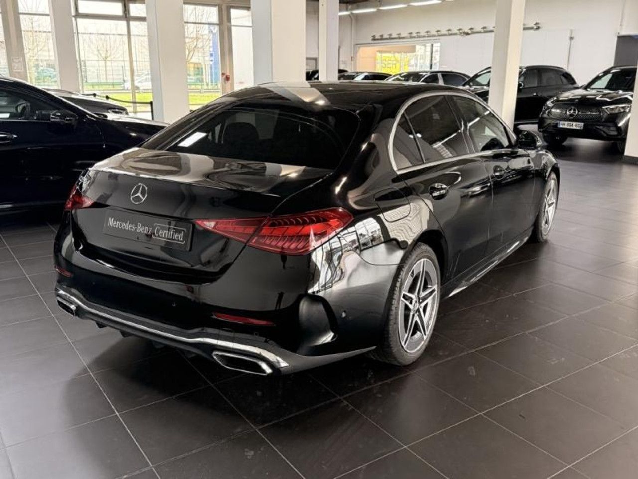 Photo du véhicule 17 / 18