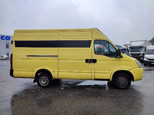 Immagine del veicolo 5 / 9