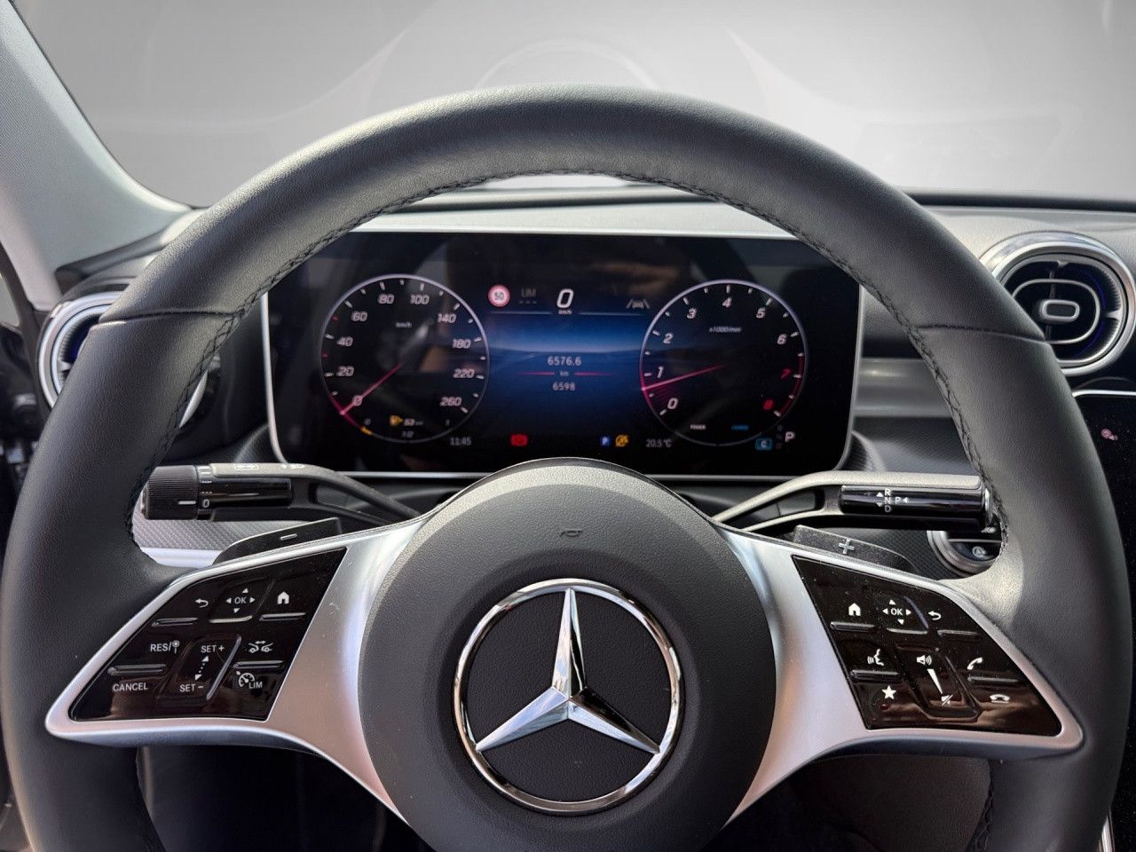 Mercedes-Benz C-Klasse – Bild 18
