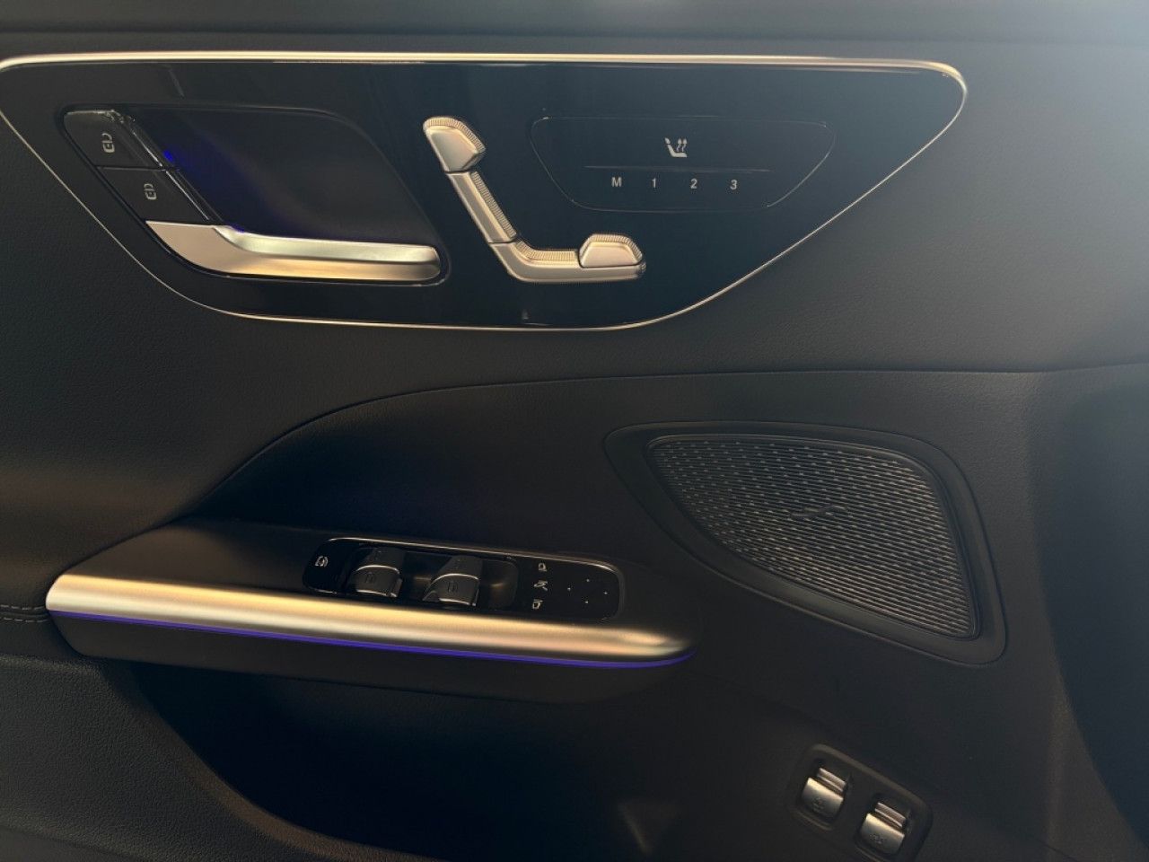 Mercedes-Benz C-Klasse – Bild 24