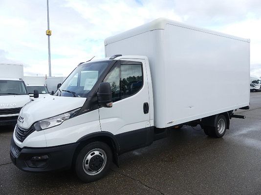 Vehicle image 2 / 7