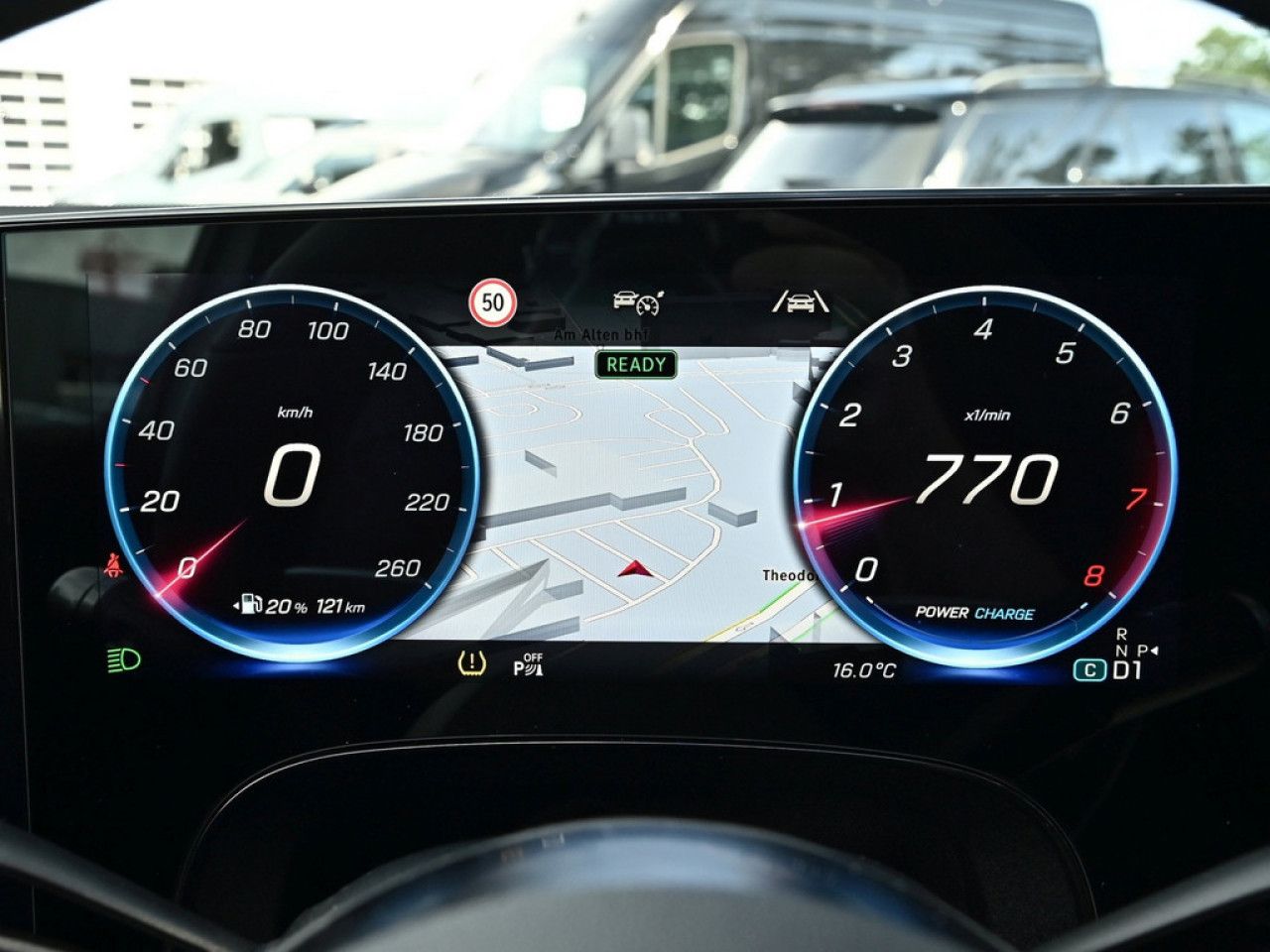 Mercedes-Benz GLB – Bild 14