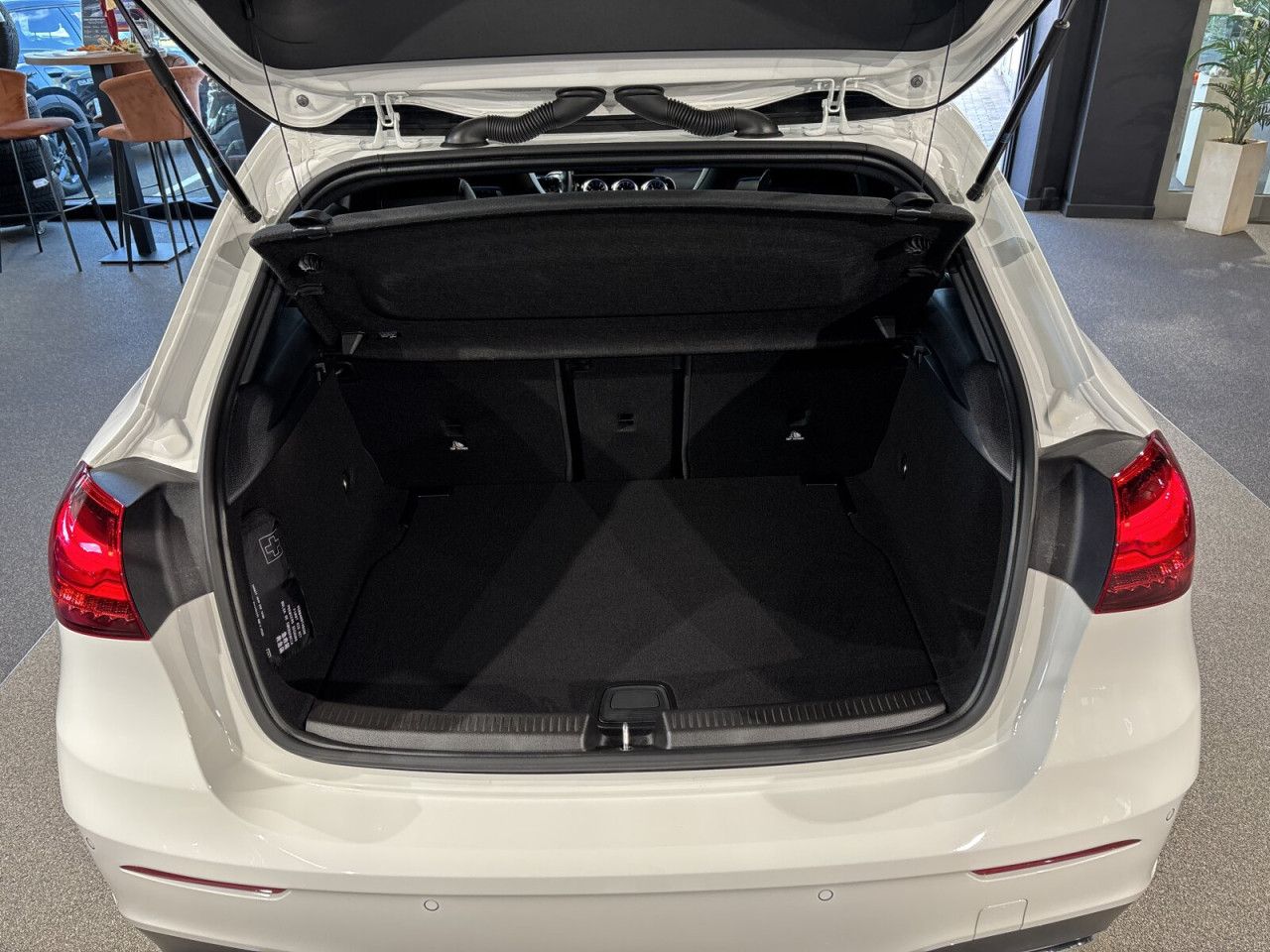 Mercedes-Benz A-Klasse – Bild 14