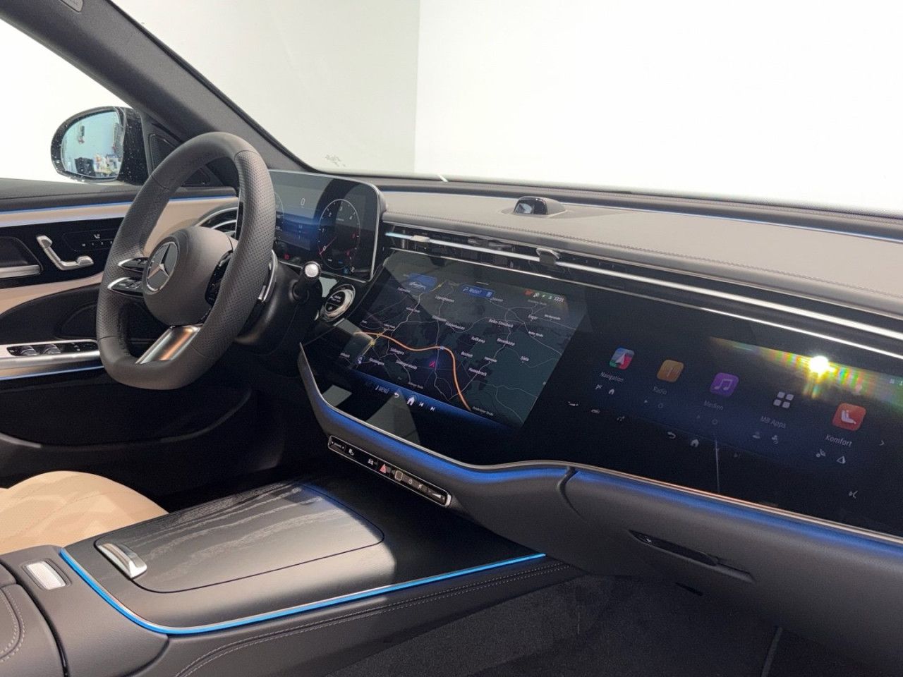 Mercedes-Benz E-Klasse – Bild 12