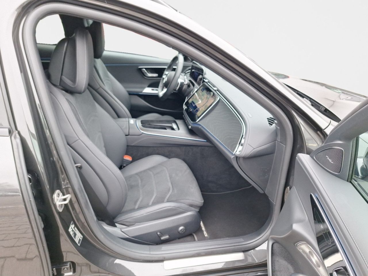 Mercedes-Benz E-Klasse – Bild 16