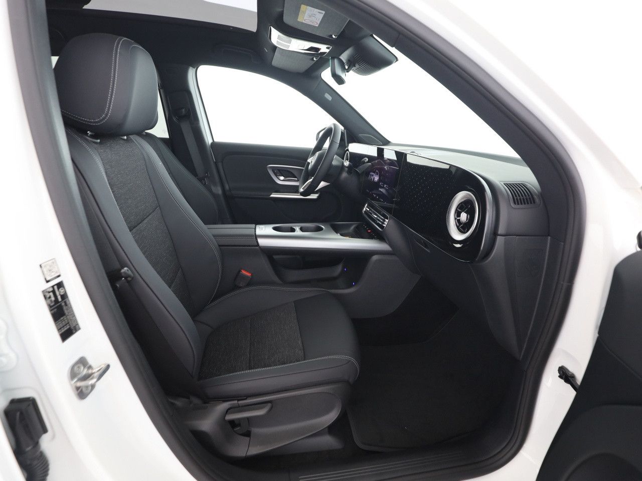 Mercedes-Benz GLB – Bild 9
