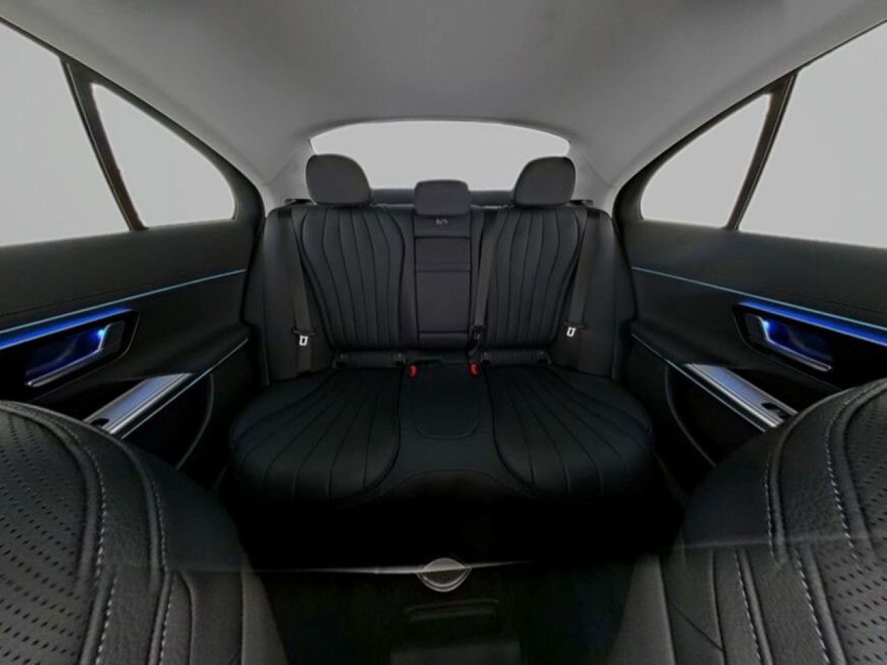 Mercedes-Benz E-Klasse – Bild 5