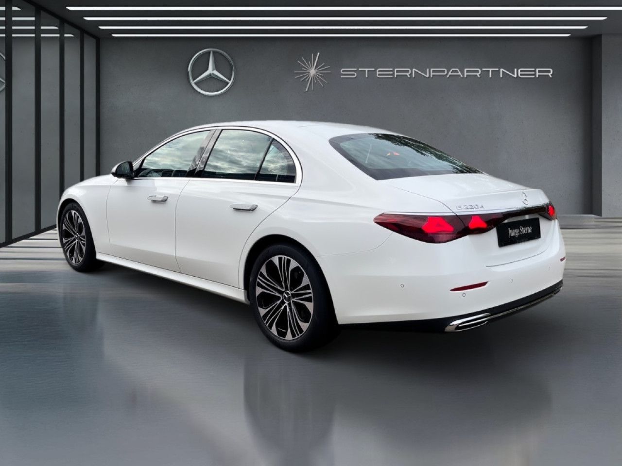 Mercedes-Benz E-Klasse – Bild 9