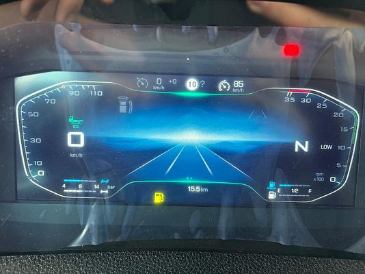 Vehicle image 15 / 15